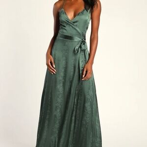 Elegantly Arrayed Emerald Green Satin Jacquard Wrap Maxi Dress XL